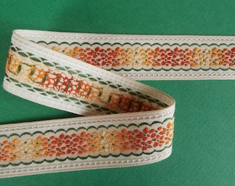 G 35 - Old cotton ecru, green and orange stripe