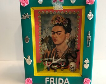 Frida Kahlo Shrine, Frida Shrine, Mexican Shrine, Assembled Art, Mother's Day, Gift for Her, Frida, Frida Kahlo, Frida Art, Frida Wall Decor