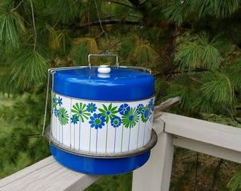 Blue & White Flower Triple Decker Cake Pie Carrier with Locking Lid