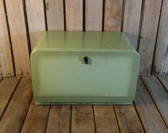 Vintage Metal Bread Box, Rusty Bread Box