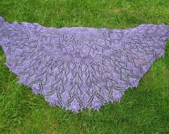 Handmade knitted lace semicircle lilac colour shawl, 100% silk shawl with beads.