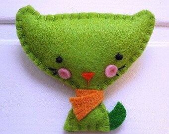 Cloth brooch-Green felt-cat
