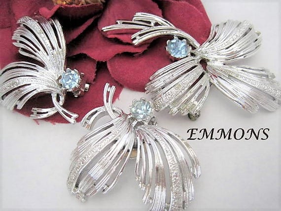 Emmons Brooch Earrings, Blue Rhinestone, Signed Pat Pend, Collectible Vintage