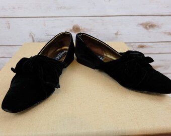 Vintage Velvet Bow Flats