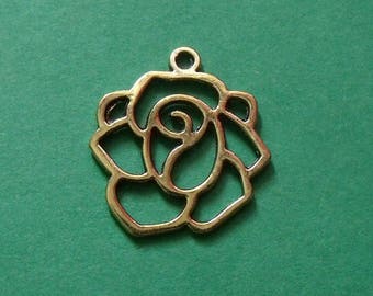 Golden Flower 20mmx19mm 2 pendants