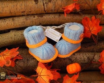 Knitted baby booties.Handmade baby booties.Blue and orange