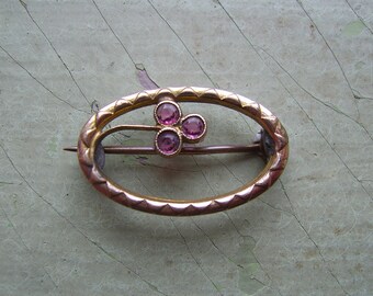 A Victorian/Edwardian Lace Pin/Pin/Brooch - Shamrock.