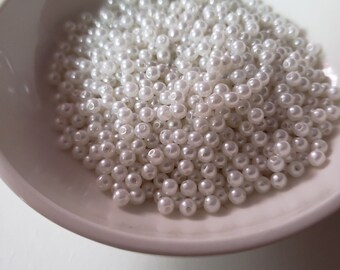 4mm faux pearl beads (1000 count)