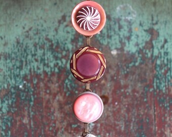 Pink and purple celluloid button bracelet, vintage, antique retro mauve oldnouveau assemblage, victorian, repurposed recycled jewelry
