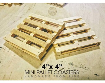 Mini pallet coasters, handmade from pine, 4"x4", great gift idea Pinterest