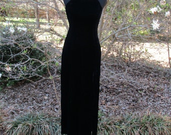 BLACK VELVET MAXI Dress, Vintage evening gown, Beaded Collar, long sleeveless Black Velvet Dress, Boho Gothic, Mad Men, Art Deco, bodycon, S
