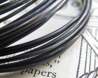 18 gauge wire, aged black wire, hand antiqued wire, dead soft (5 feet coil) (1.53 meters) black patina, oxidized dark copper crafting wire