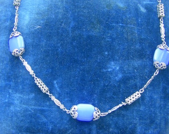 ANTIQUE VICTORIAN NECKLACEVictorian glass necklace.Glass victorian antique necklace. Antique Victorian jewelry