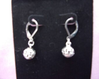Silver drop leverback earrings