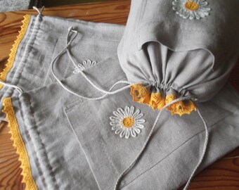 Linen drawstring lingerie bag bridal wedding linen tote gift bag aerobic accessories bag grey linen clothing underwear bag with daisy