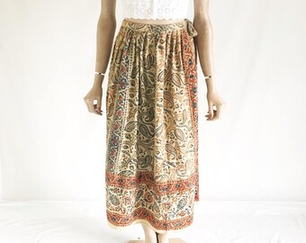 Vintage 70's India Cotton Skirt. Size Small