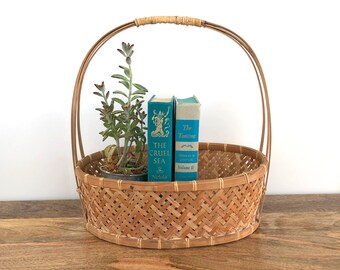 Vintage Basket - Woven Basket with Handle - Vintage Storage - Boho Home Decor