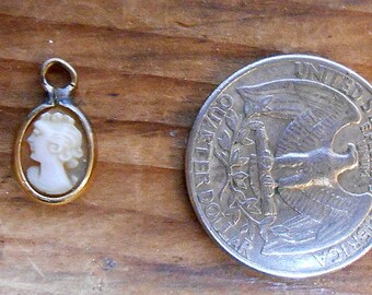 Antique Doll Cameo Pendant - Carved Shell - Used