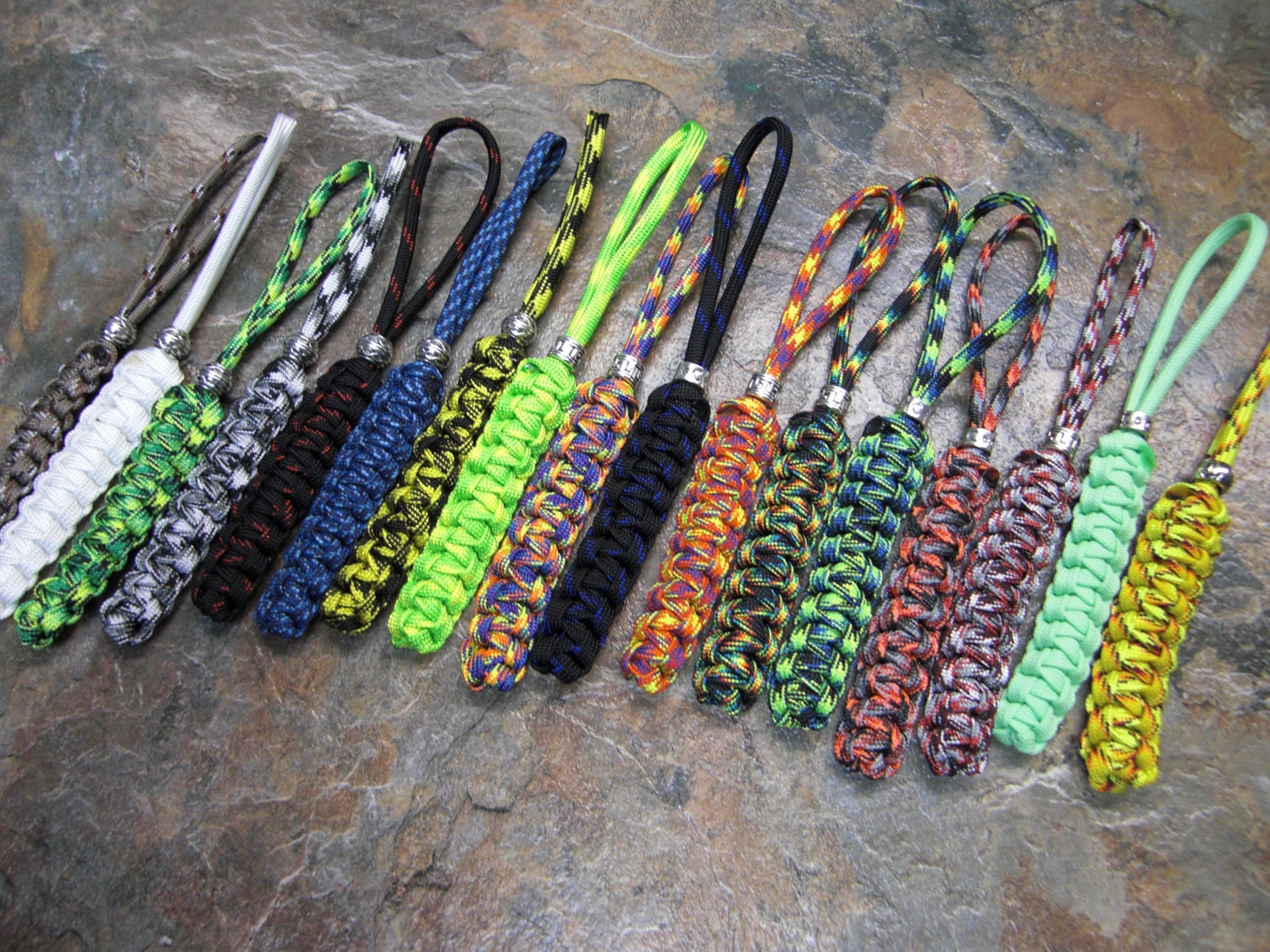 Perfect Paracord no core small hole knife lanyard keychain
