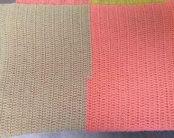Hand-knitted colorblock baby blanket (extra large)