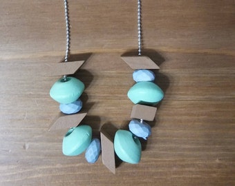 Wood turquoise necklace| שרשרת טורקיז
