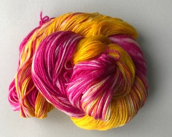 Handdyed Yarn, Gradient yarn, Speckled yarn