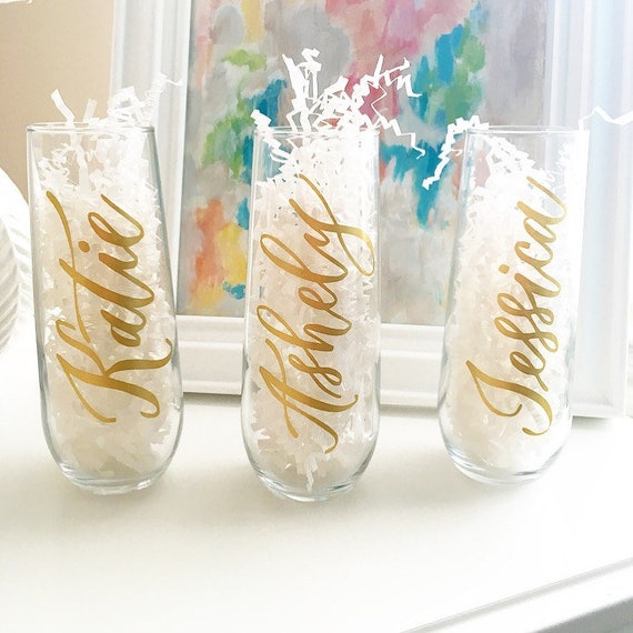Personalized Champagne Flutes Bridesmaid Champagne Glasses Add a special touch to your wedding