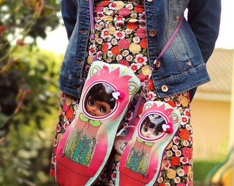 Blythe Carrier Tulip Floroso, The Frutoso Flower Bag.