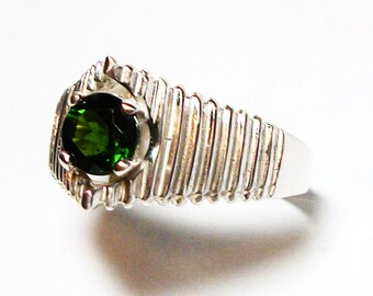 Chrome diopside, chrome diopside ring, solitaire ring, green jewelry, green, s 9 "Forever Green"
