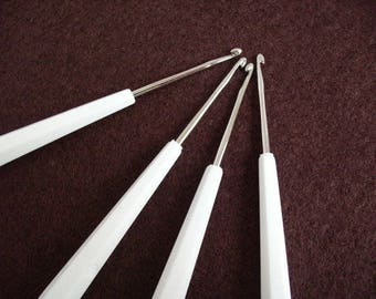 Crochet hook, 1 Piece, Size 0 (1076)