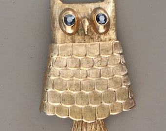 Vintage signed Avon figural owl brooch