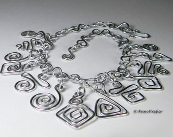 How to Make Wire Jewelry, Beginner Wire Tutorial, Full Color Photos and Text Step by Step Instructions, Wire Whimsy, Instant Download PDF