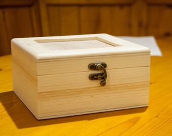 unfinished wood box 7x7x3 inch