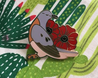 Passenger Pigeon Enamel Pin