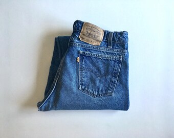 Vintage Men's 80's Levi's 550, Jeans, Blue, Denim, Relaxed Fit (W33 x L32)