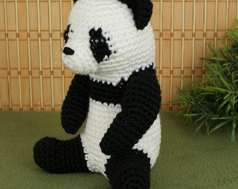 PDF Giant Panda amigurumi CROCHET PATTERN