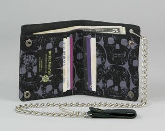 Black Skulls Vegan Chain Wallet, Black Canvas, Detachable Silver Chain, Punk Rock, Goth, Horror Fan, Rocker, Dark Gray Fabric, Bifold Wallet