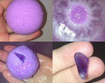 FREE SHIPPING 30 Hidden Crystal Bath Bombs- 15 Amethyst Bath Bombs & 15 Rose Quartz Bath Bombs wholesale