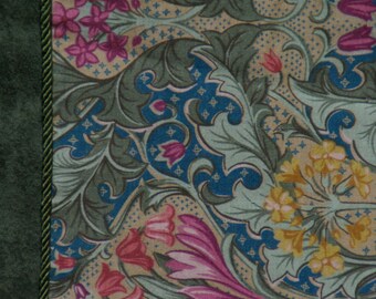 Vintage Arts & Crafts Style Table Runner