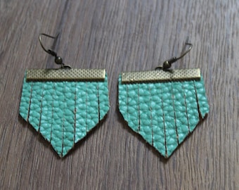 Mini Titan Leather Earrings - Seafoam Green