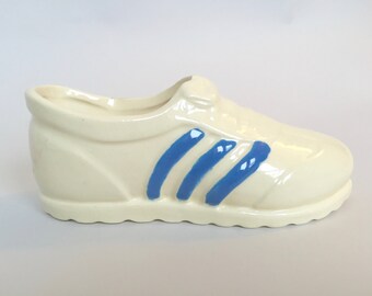 Fun Haeger Pottery #363 Shoe Sculpture/Planter