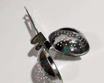 Vintage Tea Strainer Infuser Made in England Shabby Chic Kitchen Gadget