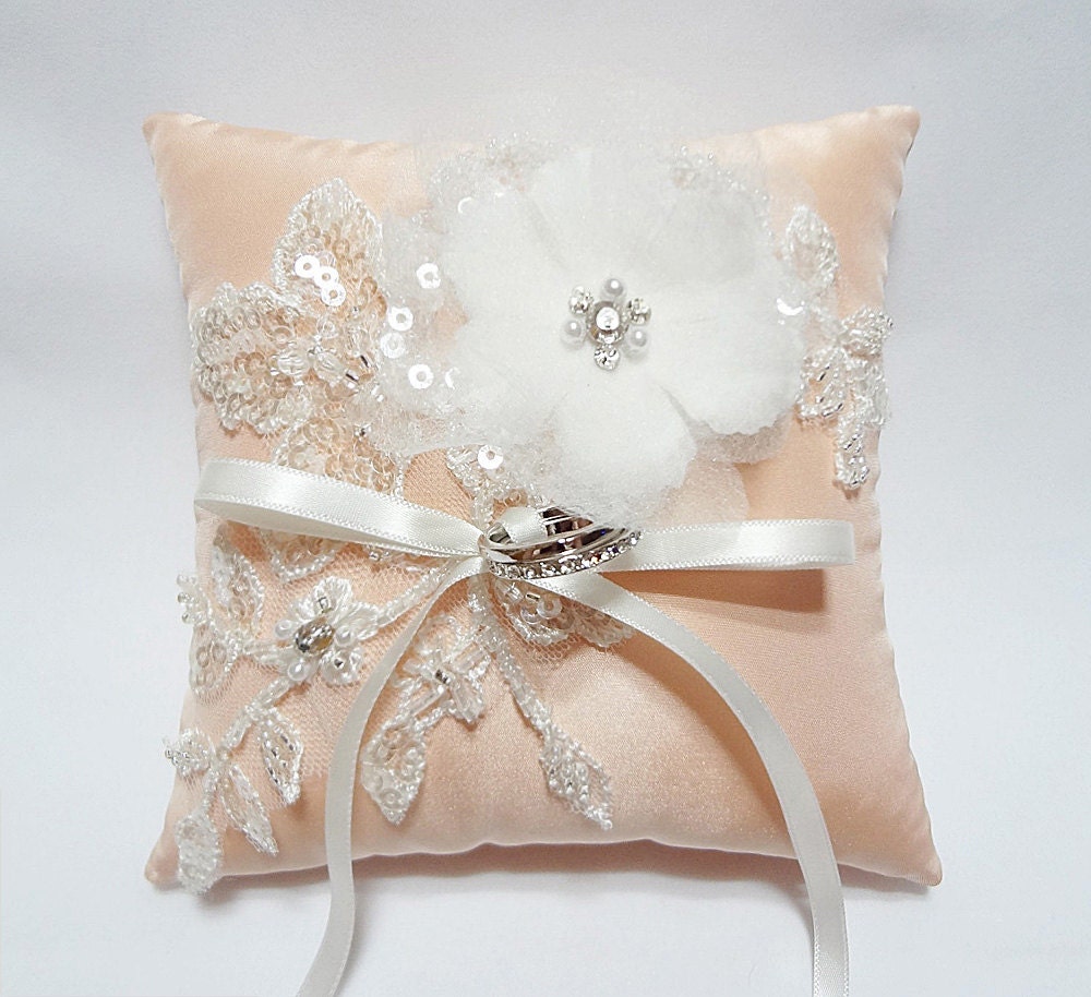 wedding ring pillow