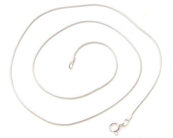 Absolutely Stunning Italian Sterling Silver Snake Chain