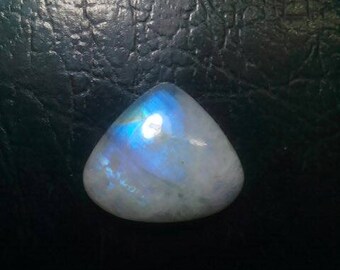Natural Rainbow Moonstone Heart Shape Smooth Cabochon