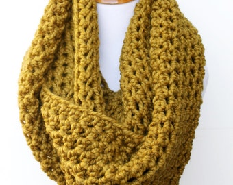 Super Scarf, Huge Scarf, Oversized Infinity Scarf, Large Knit Scarf, Huge Infinity Scarf, Chunky Scarf, Snapdragon Gold Scarf