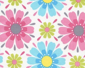 Timeless Treasures Gabrielle Floral Fabric by Tribeca Timeless Treasures Floral Fabric Timeless Treasures Retro Fabric Seventies Fabric Mod