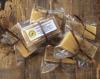 Mini lemongrass and green tea bars