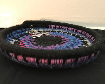 Circle of love coil basket