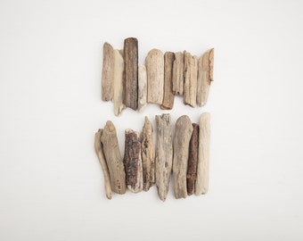 17x MINI DRIFTWOOD PIECES, short drift wood, natural organic, rustic coastal art, salvage reclaimed wood, craft supplies, raw materials, diy